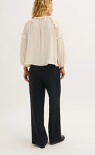 Charger l'image dans la galerie, Pablo Blouse Larissa Beige Rosé