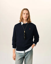 Charger l'image dans la galerie, AMI Pull Ami de Coeur en Laine Marine