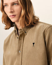 Charger l'image dans la galerie, AMI Chemise en Velours Ami de Coeur Noir Beige Mastic