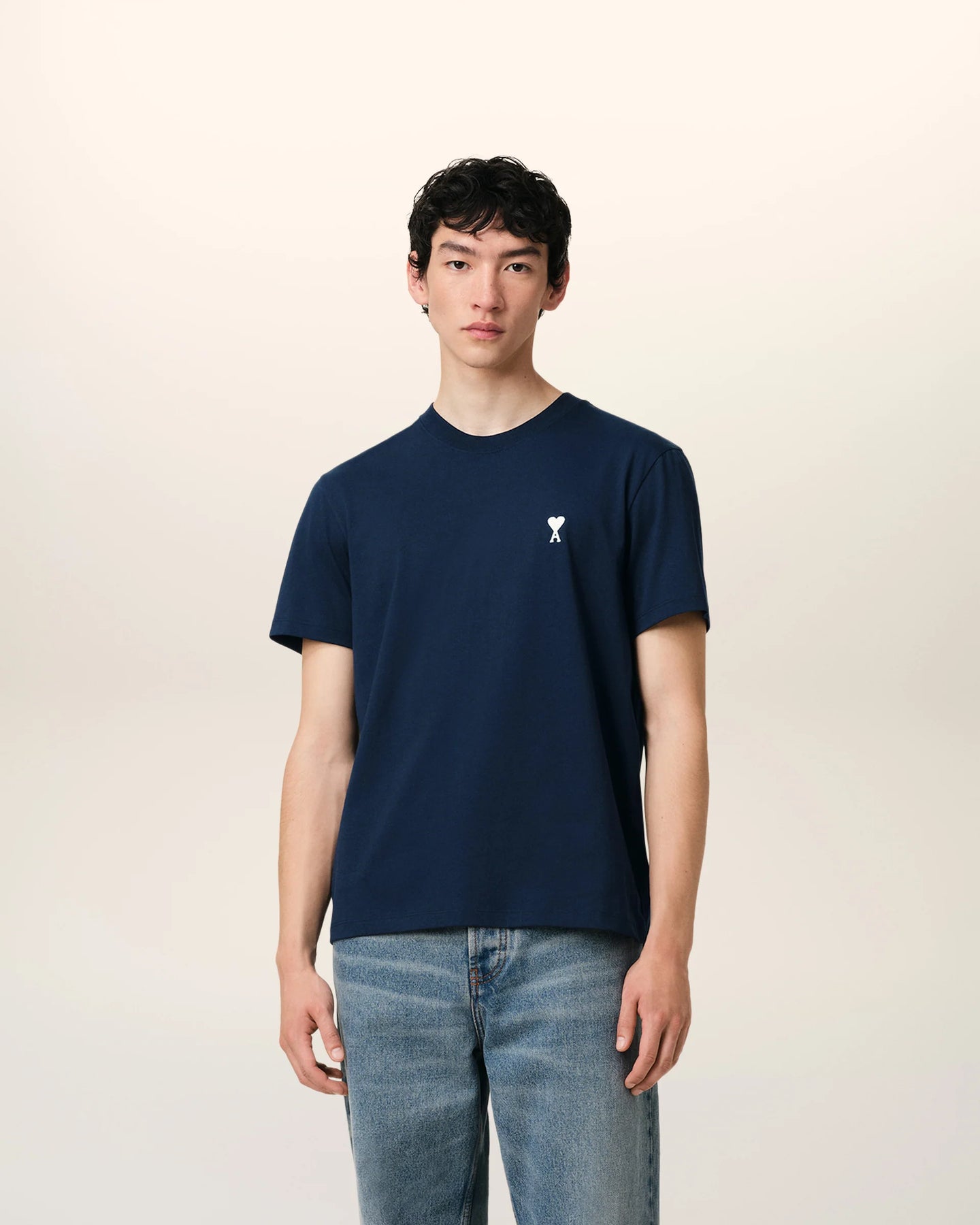 AMI T-shirt Ami de Coeur Ecru Bleu Nuit