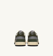 Charger l'image dans la galerie, Autry Sneakers Hyperway Suede Mesh Salva SA07