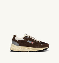 Charger l'image dans la galerie, Autry Sneakers Hyperway Suede Mesh Cotto UM25