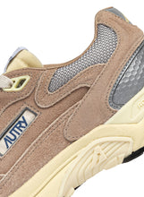 Charger l&#39;image dans la galerie, Autry Sneakers Hyperway Mesh Moon Silver RF02