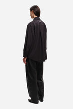 Charger l&#39;image dans la galerie, Margaux Lonnberg Chemise Rains Black