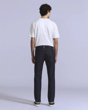 Charger l'image dans la galerie, Levi's® Blue Tab Jean 511 Dark Rinse