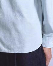 Charger l'image dans la galerie, Levi's® Blue Tab Chemise Relaxed Button Sky Blue