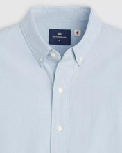 Charger l'image dans la galerie, Levi's® Blue Tab Chemise Relaxed Button Sky Blue