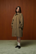 Charger l'image dans la galerie, Bellepiece Trench John Oversize Kaki
