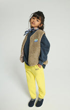 Charger l&#39;image dans la galerie, American vintage Enfant Veste Hoktown sans manches Muscade Chine