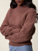 Charger l&#39;image dans la galerie, Rouje Pull Mara en Mohair Marron Glace