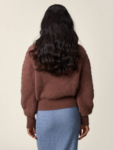 Charger l&#39;image dans la galerie, Rouje Pull Mara en Mohair Marron Glace