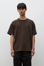 Charger l'image dans la galerie, Norse Projects T-shirt Snekkersten Delicioso Brown