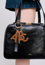 Charger l&#39;image dans la galerie, A.P.C. Porte-Clefs Lettres Café