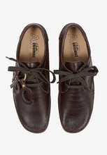 Charger l'image dans la galerie, A.P.C. Desert Boot Weaver A.P.C. X Clarks Marron