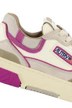 Charger l&#39;image dans la galerie, Autry Sneakers CLC Low Leather Fuchsia UN02