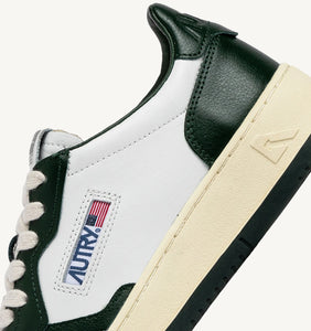Autry Sneakers Medalist 01 Low Leather Mountain WB49