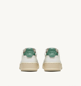 Autry Sneakers Medalist 01 Low Leather Malachi LL56