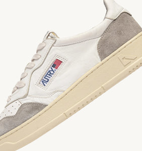Autry Sneakers Medalist 01 Low Goat Suede Grey GS25