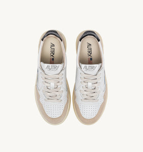 Autry Sneakers Medalist 01 Low Suede Black LS21