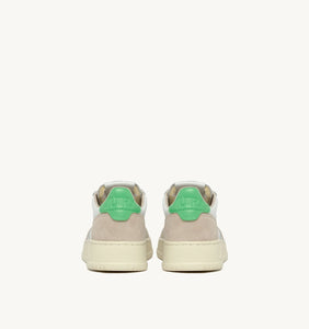 Autry Sneakers Medalist 01 Low Leather suede Green LS65