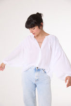 Charger l&#39;image dans la galerie, SacreCoeur Blouse Lena Blanc