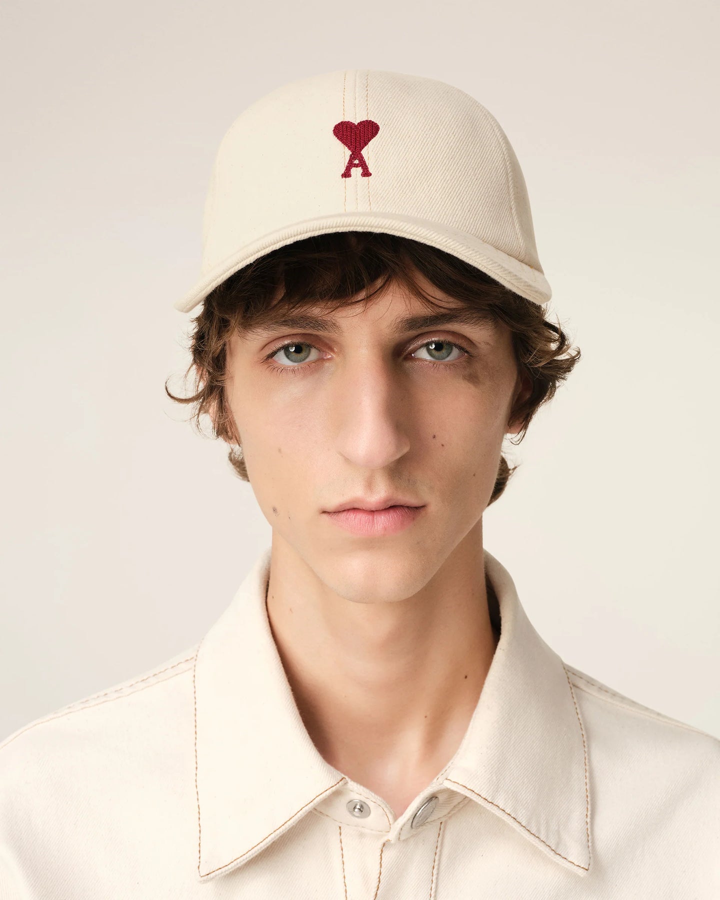 AMI Casquette Ami de coeur Blanc Creme