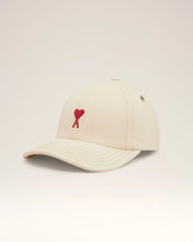 Charger l&#39;image dans la galerie, AMI Casquette Ami de coeur Blanc Creme