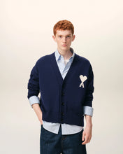 Charger l'image dans la galerie, AMI Cardigan Bleu Ami de Coeur Encre Ecru