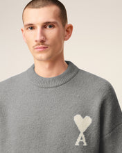Charger l&#39;image dans la galerie, AMI Pull Ami de Coeur en Alpaga Gris Ecru