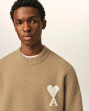 Charger l'image dans la galerie, AMI Pull Ami de Coeur en Alpaga Beige Mastic