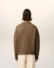 Charger l&#39;image dans la galerie, AMI Pull Ami de Coeur en Alpaga Noisette Ecru