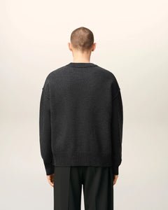 AMI Pull Ami de Coeur en Laine Gris Noir