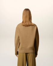 Charger l&#39;image dans la galerie, AMI Femme Pull Ami de Coeur en Laine Camel Noir