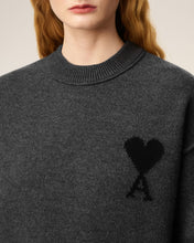 Charger l&#39;image dans la galerie, AMI Femme Pull Ami de Coeur en Laine Gris Noir
