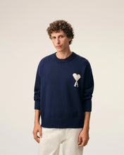 Charger l'image dans la galerie, AMI Pull Bleu Ami de Coeur Encre Ecru