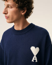 Charger l'image dans la galerie, AMI Pull Bleu Ami de Coeur Encre Ecru