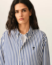 Charger l'image dans la galerie, AMI Femme Chemise Ami de Coeur Noir Popeline Rayé Bleu Roi