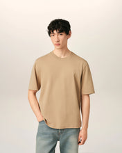 Charger l'image dans la galerie, AMI T-shirt Ami de Coeur Embossé Beige Mastic