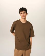 Charger l'image dans la galerie, AMI T-shirt Grand Ami de Coeur Embossé Marron Chocolat