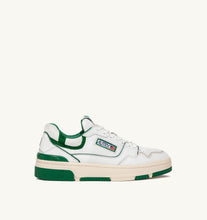Charger l&#39;image dans la galerie, Autry Sneakers CLC Low Leather Green MM09