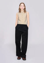 Charger l&#39;image dans la galerie, A.P.C. Gilet Alyson en Laine Ecru