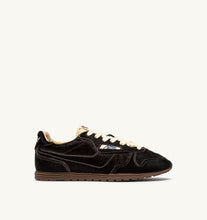 Charger l'image dans la galerie, Autry Sneakers Windspin Pony Mono Brown BN01