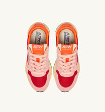 Charger l&#39;image dans la galerie, Autry Sneakers Reelwind Low Suede Mesh Lava ES01