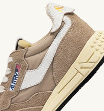 Charger l&#39;image dans la galerie, Autry Sneakers Reelwind Low Nylon Pepper NC08