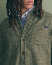 Charger l&#39;image dans la galerie, Maison Labiche Surchemise Monge en Flanelle de Laine Oak Green