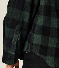 Charger l'image dans la galerie, AMI Surchemise Oversize en Laine Vert Bouteille Noir