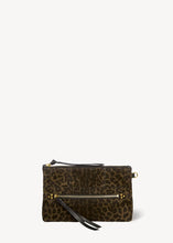 Charger l'image dans la galerie, Jerome Dreyfuss Pochette Lucky Clutch Croûte Velours Imprimé Léopard Kaki