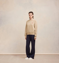 Charger l&#39;image dans la galerie, AMI Sweatshirt Ami de Coeur Boxy Champagne