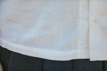 Charger l'image dans la galerie, Drapeau Noir Chemise Camp Collar Brodée Japonais Crème