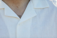 Charger l'image dans la galerie, Drapeau Noir Chemise Camp Collar Brodée Japonais Crème